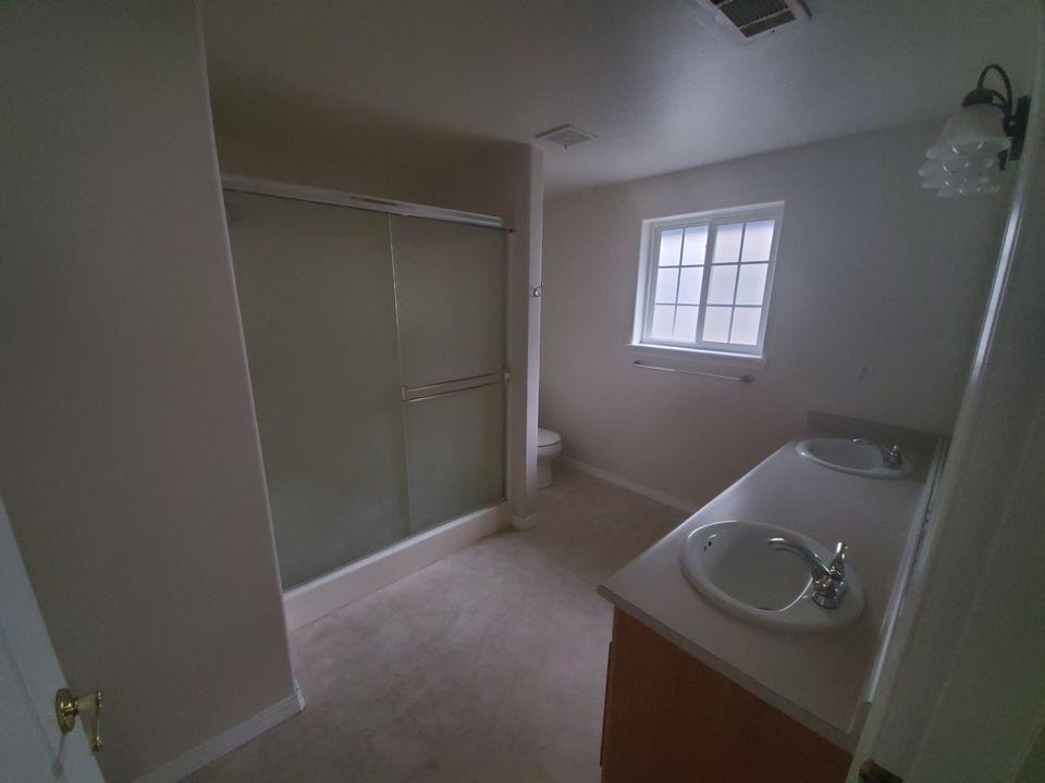 1674 Nunnwood Ln - Photo 7 of 21