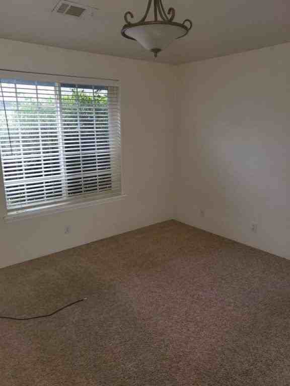 1674 Nunnwood Ln - Photo 6 of 21