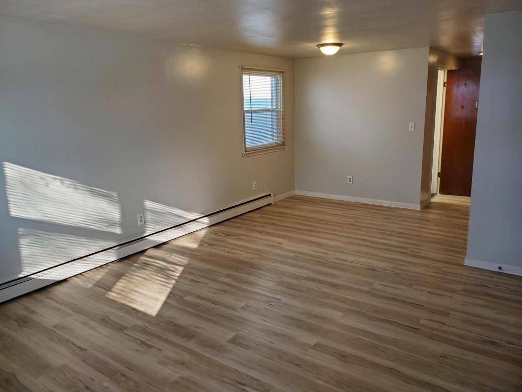 151 Tyler St - Photo 3 of 13