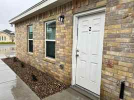 featured image of 5202 N Hiawatha Dr