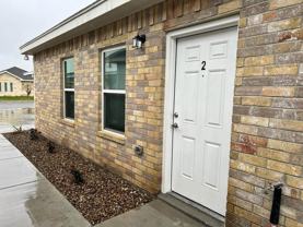 5202 N Hiawatha Dr - Photo 1 of 1