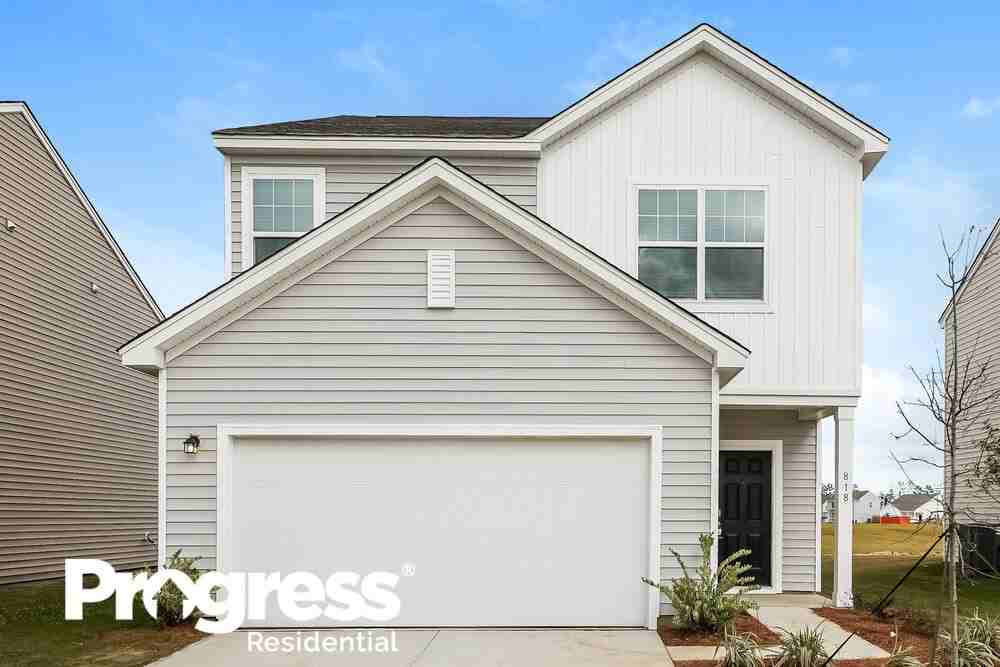 818 Hydra Ln