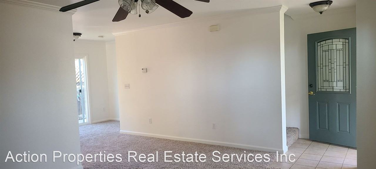 600 Oakland Ave - Photo 2 of 12