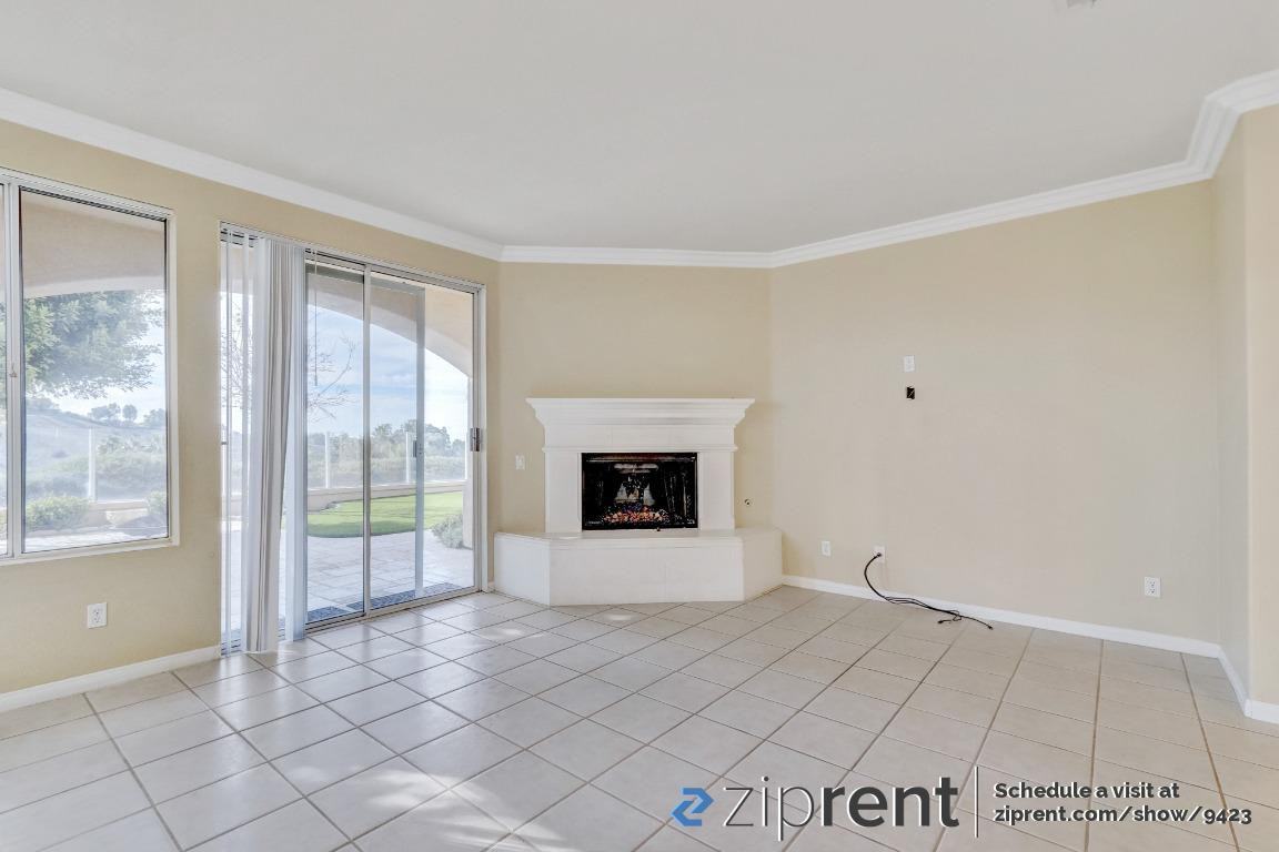 8 Mikro - Photo 2 of 34