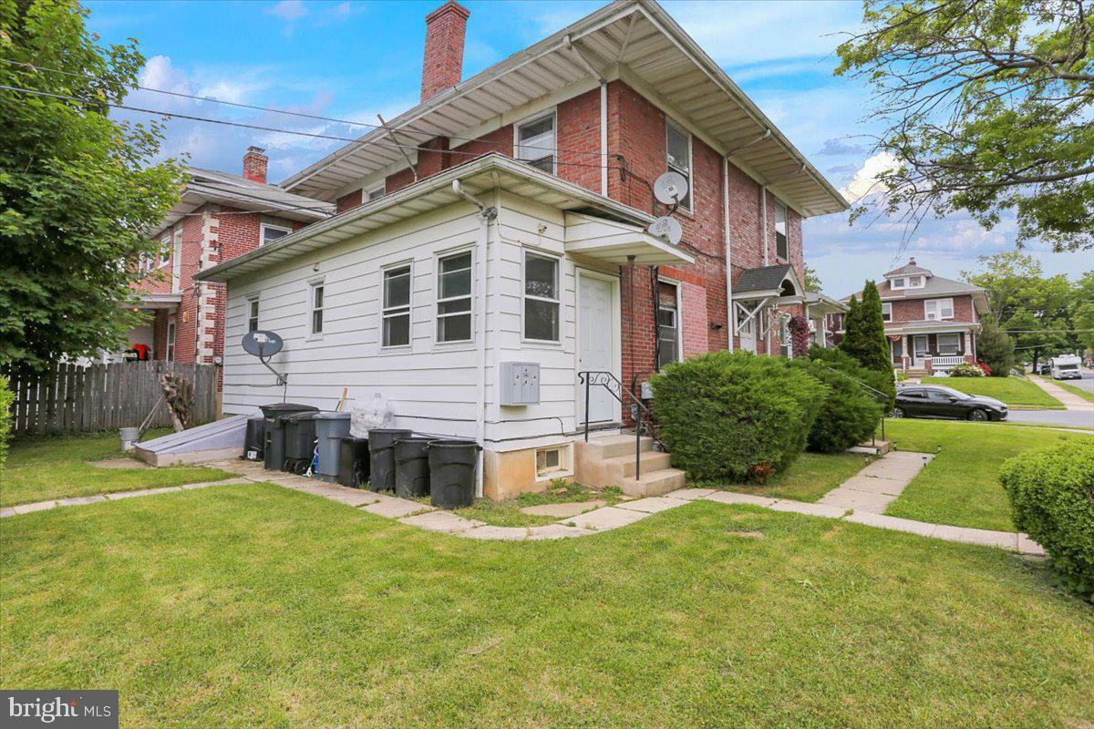 300 State St Unit A - Photo 3 of 12