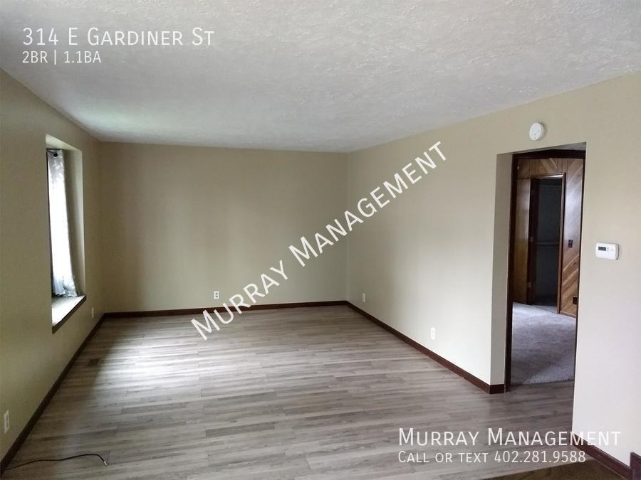 314 E Gardiner St - Photo 2 of 15