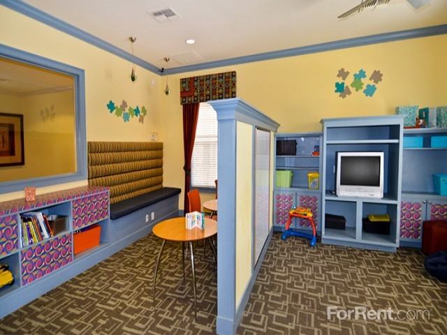 Alta Westgate - Photo 3 of 14