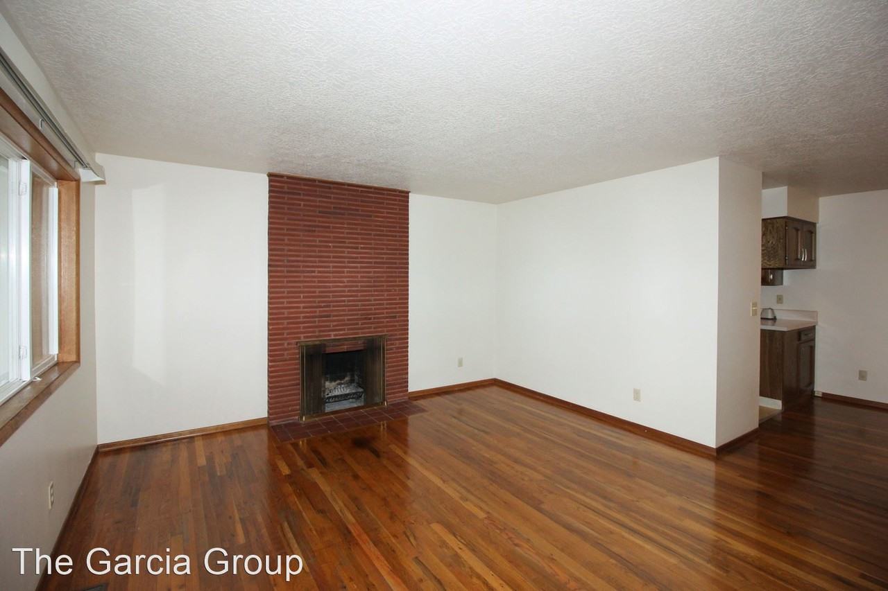 17006 Se Morrison Ct - Photo 3 of 27