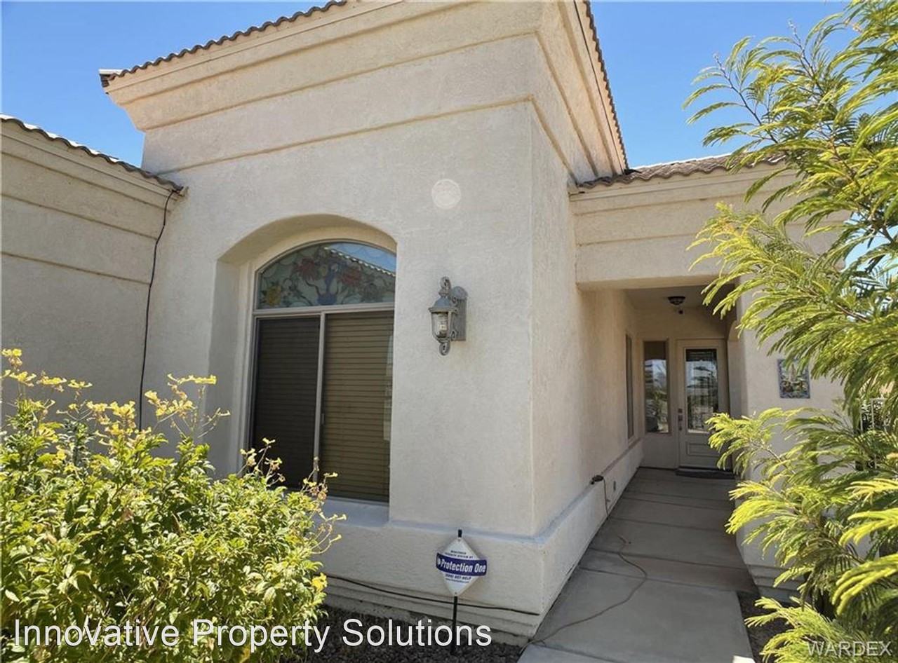 10731 S Blue Water Bay - Photo 3 of 50