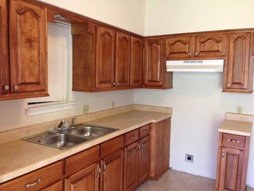 313 Sunset Ln - Photo 2 of 4