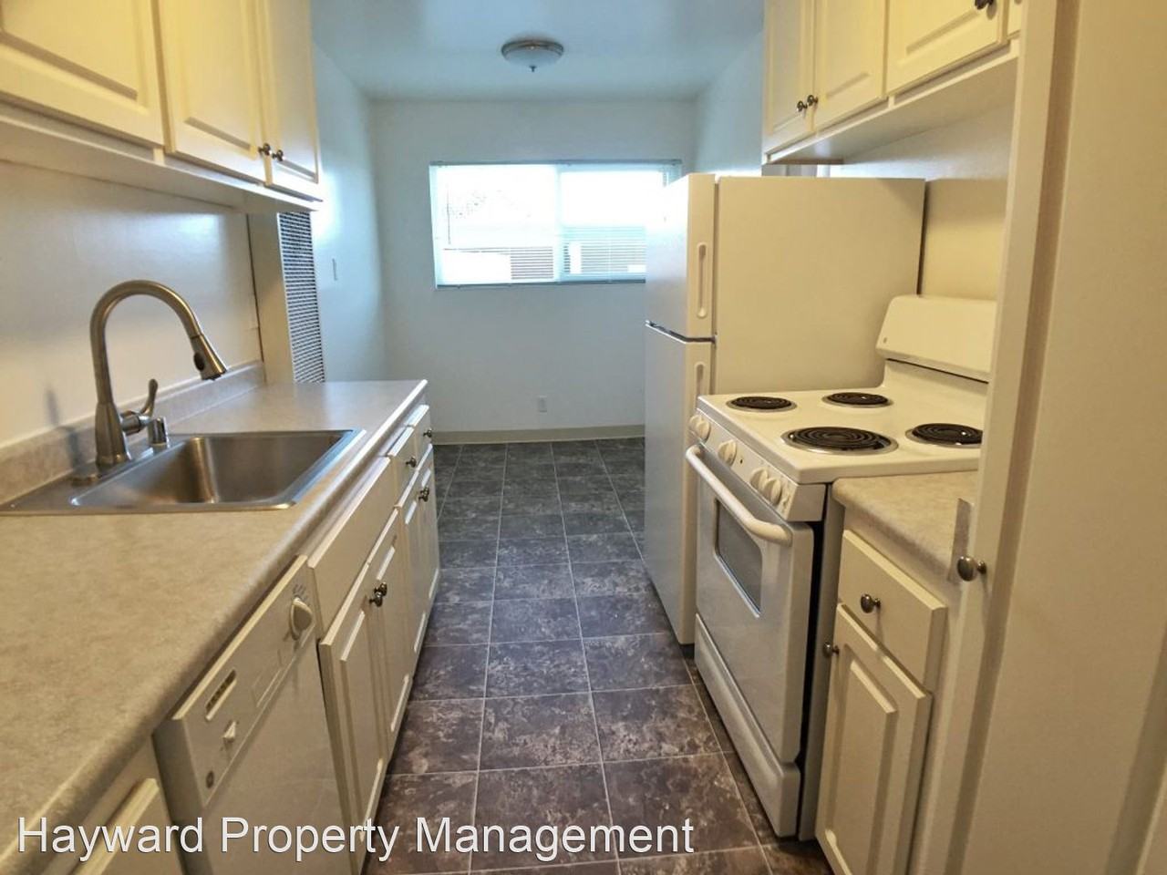 24545 Amador St. - Photo 3 of 9