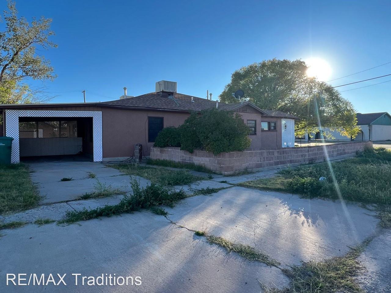 406/408 N 1st Ave - Photo 2 of 17