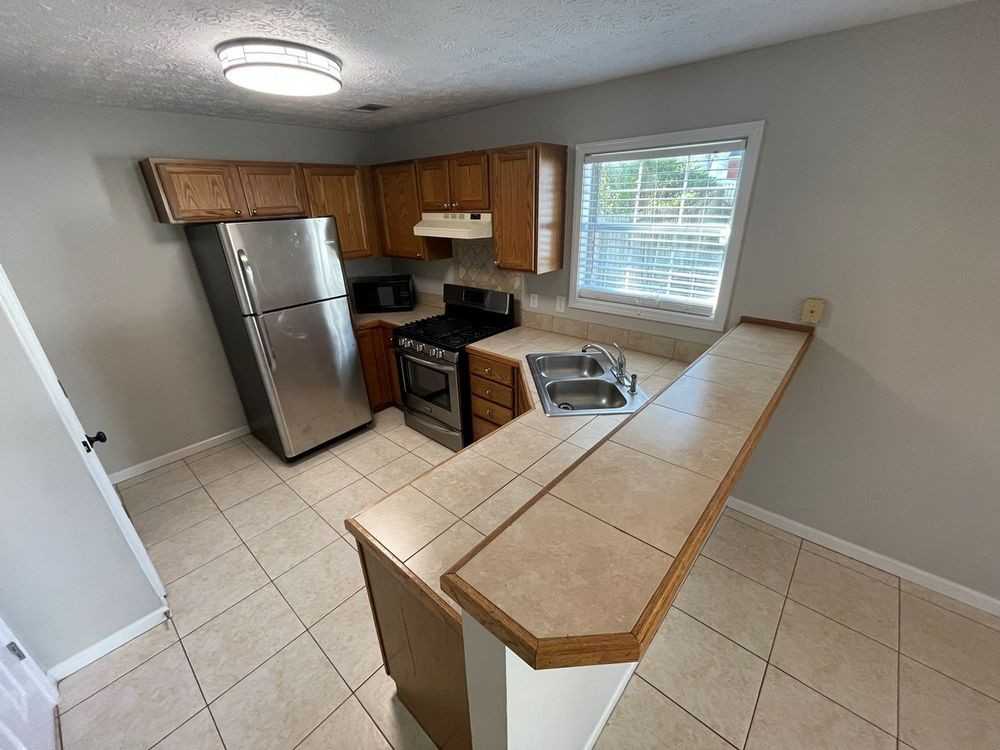 3251 Avensong Village Cir - Photo 3 of 31