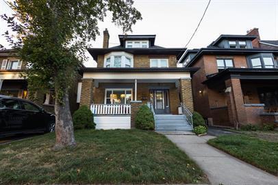 106 Spadina Avenue - Photo 2 of 13