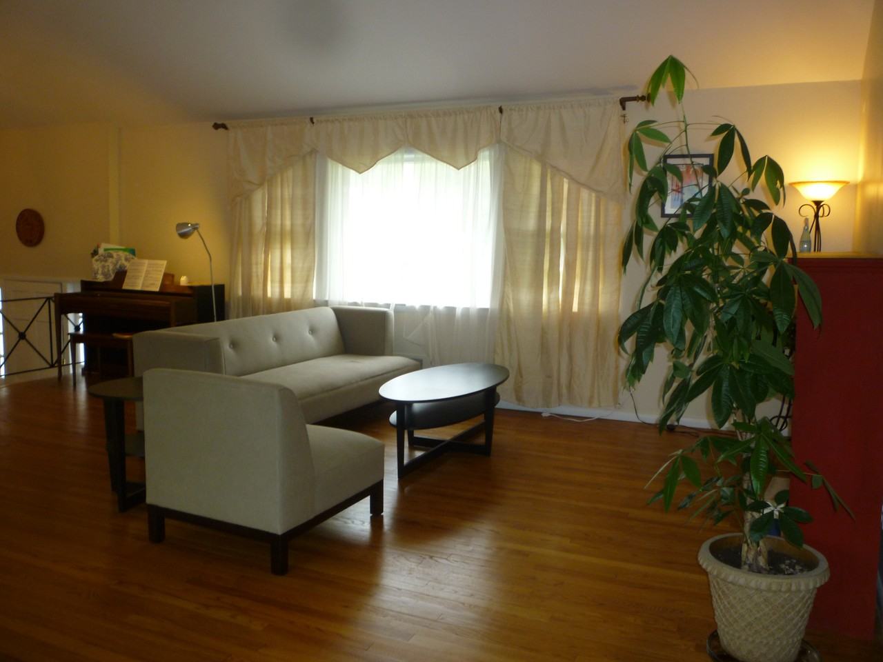 8 Hunter Dr - Photo 2 of 6