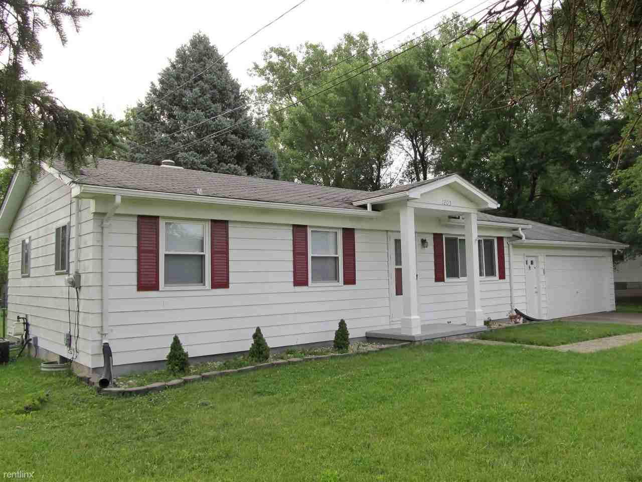 1205 Carlson Dr - Photo 2 of 7