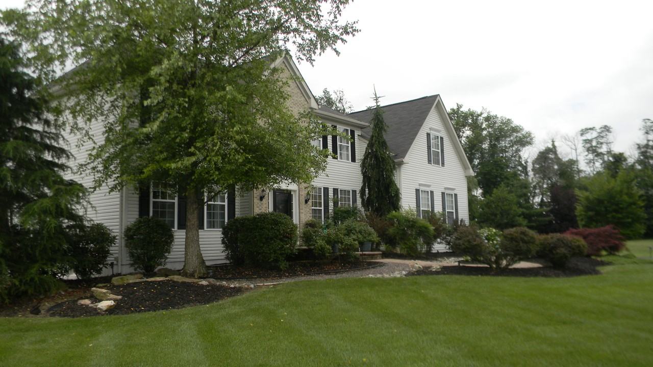 714 Nicole Rd - Photo 2 of 20