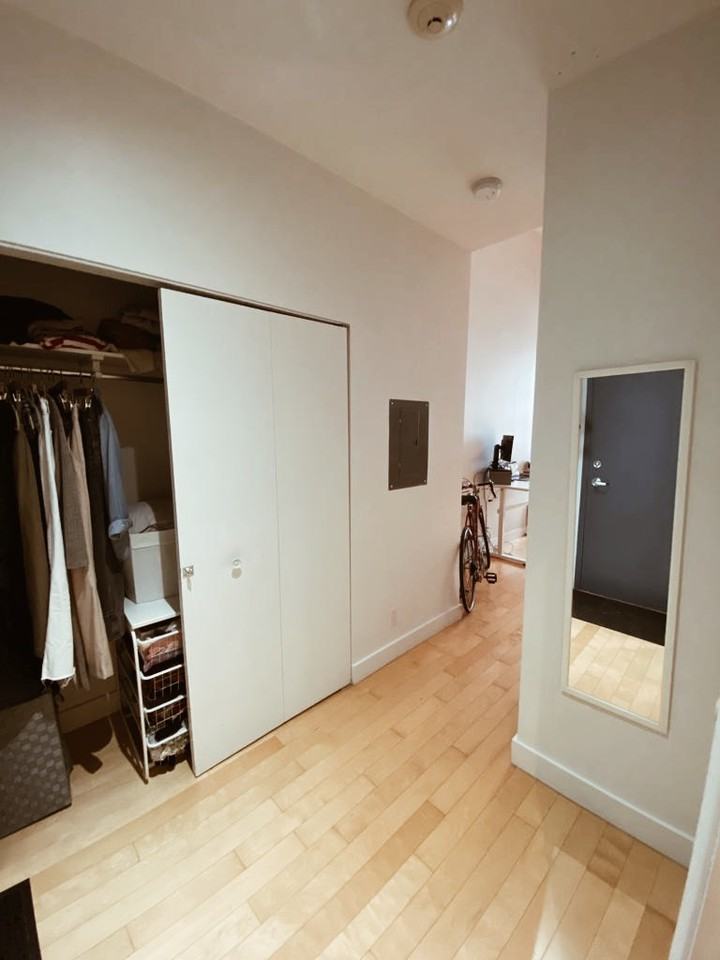 R. Saint-Denis & Rue Rachel E - Photo 3 of 9