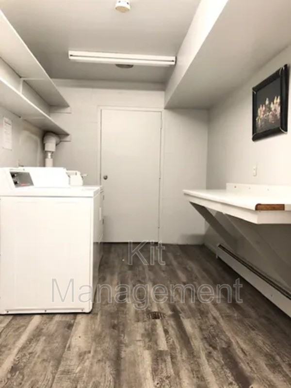 830 W Alexis Rd - Photo 7 of 8