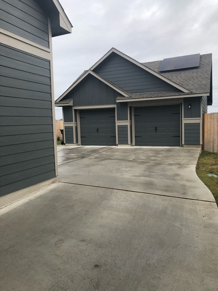 1432 Weatherford Lane - Photo 5 of 47