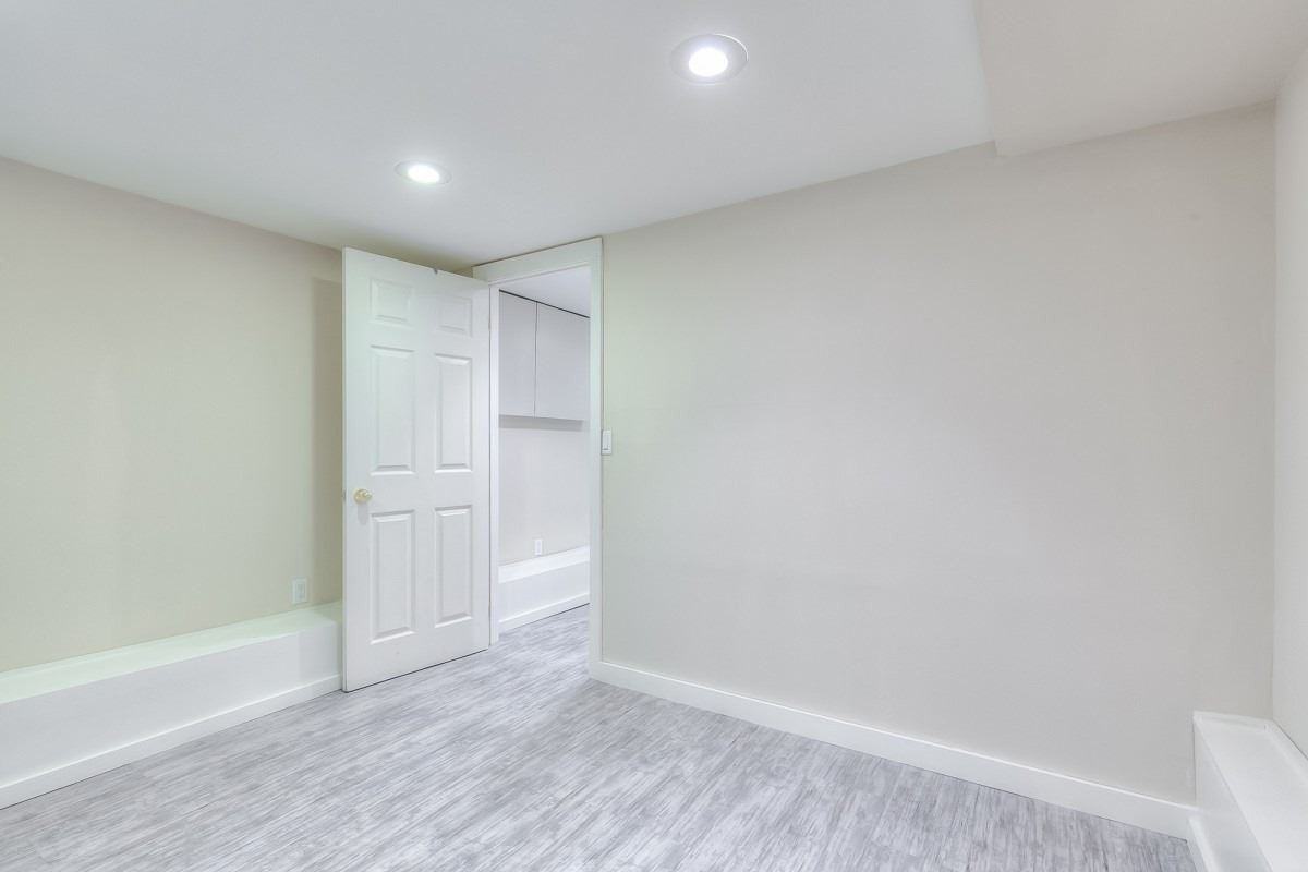 1760 Queen Street East #2B - Photo 4 of 16