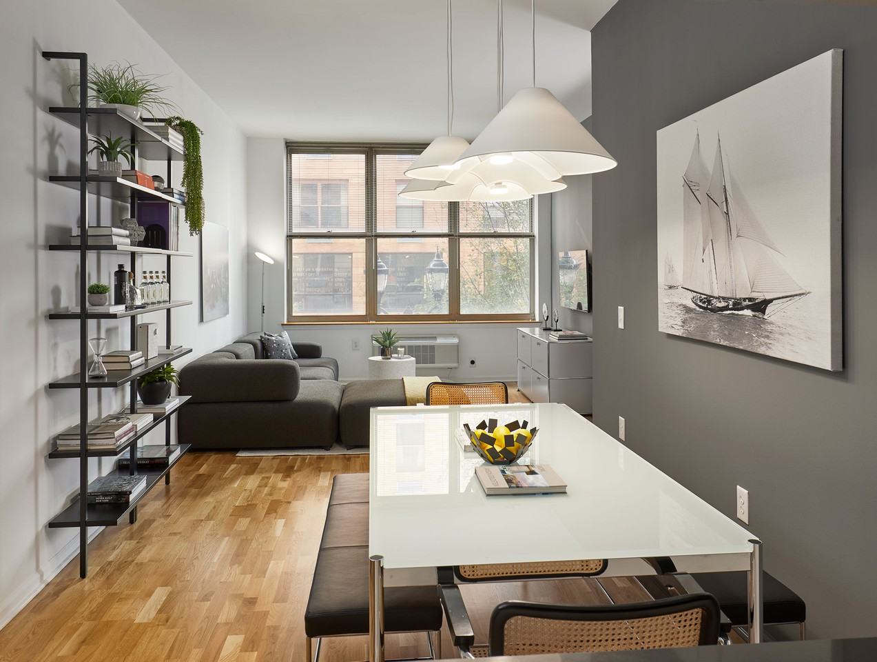 The Sovereign - Photo 7 of 27