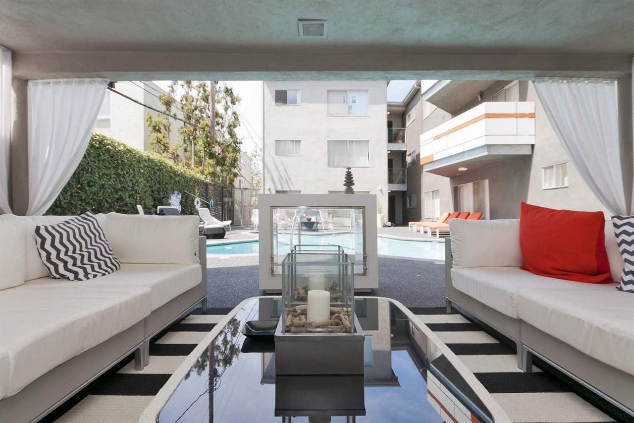 Barrington Avenue Apartment Homes - Photo 4 of 70