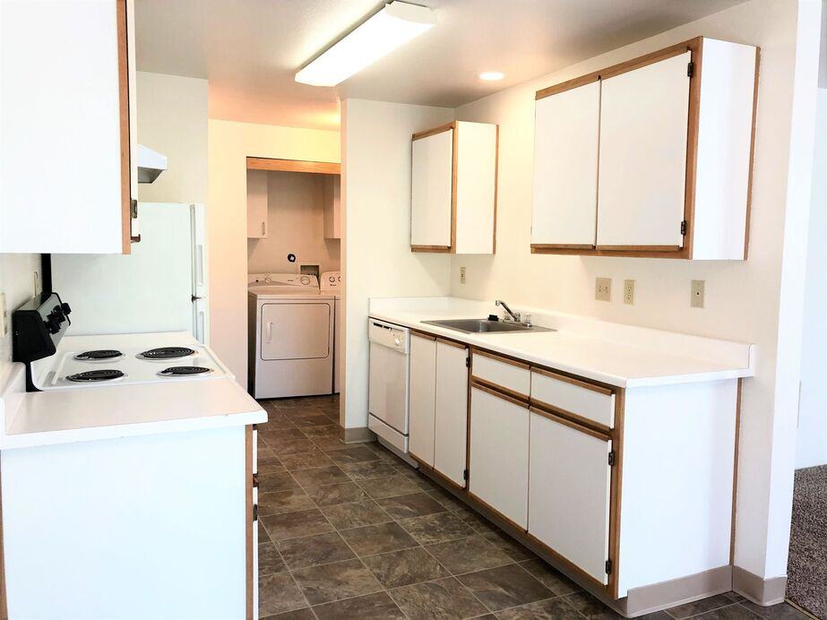 Beavercreek Meadows Apartments 26719 Se Stark St, Troutdale, OR 97060