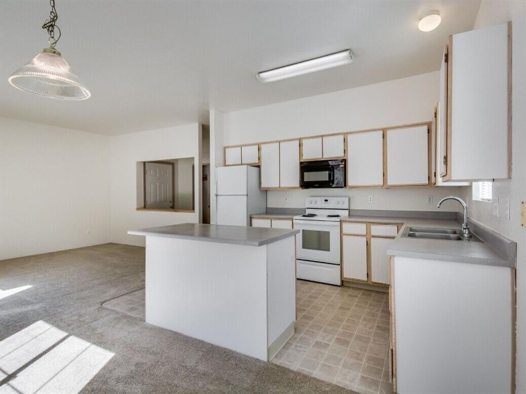 Chelsey Lane Apartments - Photo 7 of 23