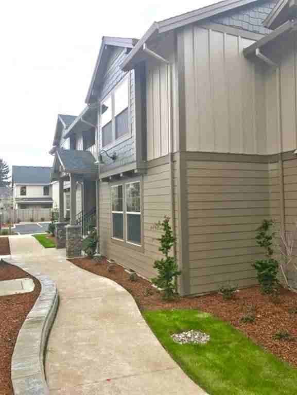 Gravens Grove Apartments 13060 Sw Dickson St, King City, OR 97224 Zumper