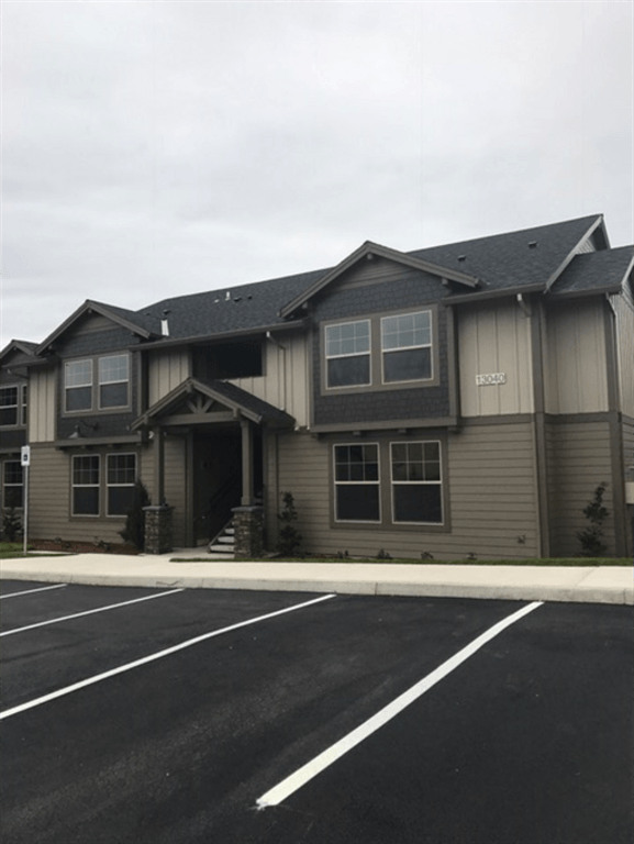 Gravens Grove Apartments 13060 Sw Dickson St, King City, OR 97224 Zumper