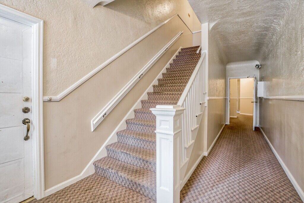 Hidwell Apartments - Photo 3 of 25