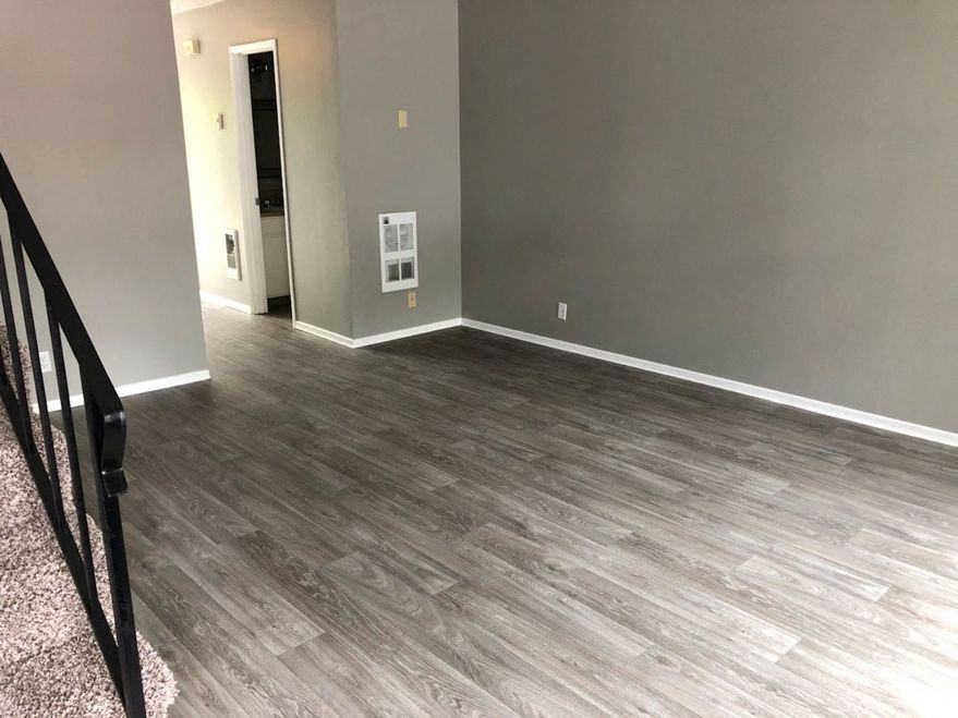 Town Terrace Apartments - Photo 6 of 9