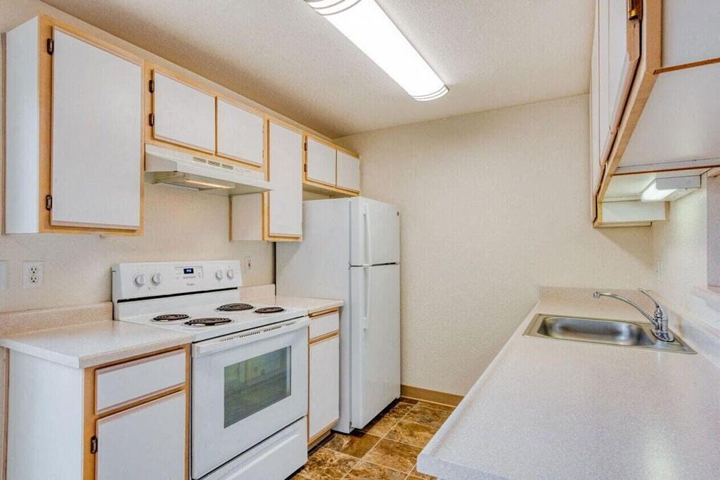 Willamette Falls Court Apartments 2220 Gilman Dr, Oregon City, OR