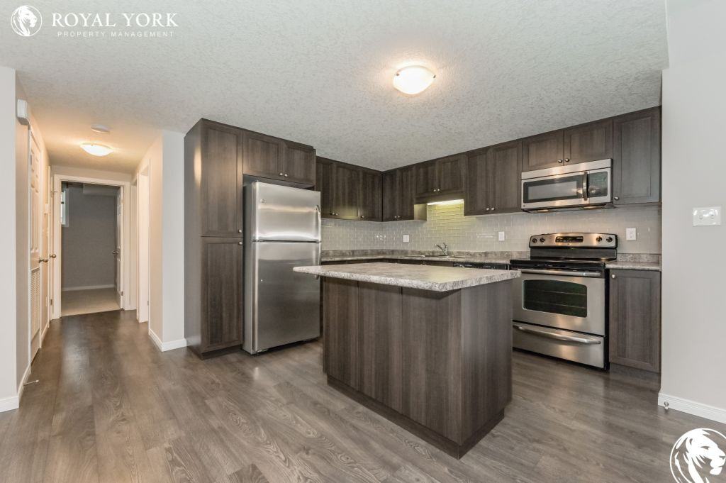 236 Rachel Cres #G - Photo 2 of 29