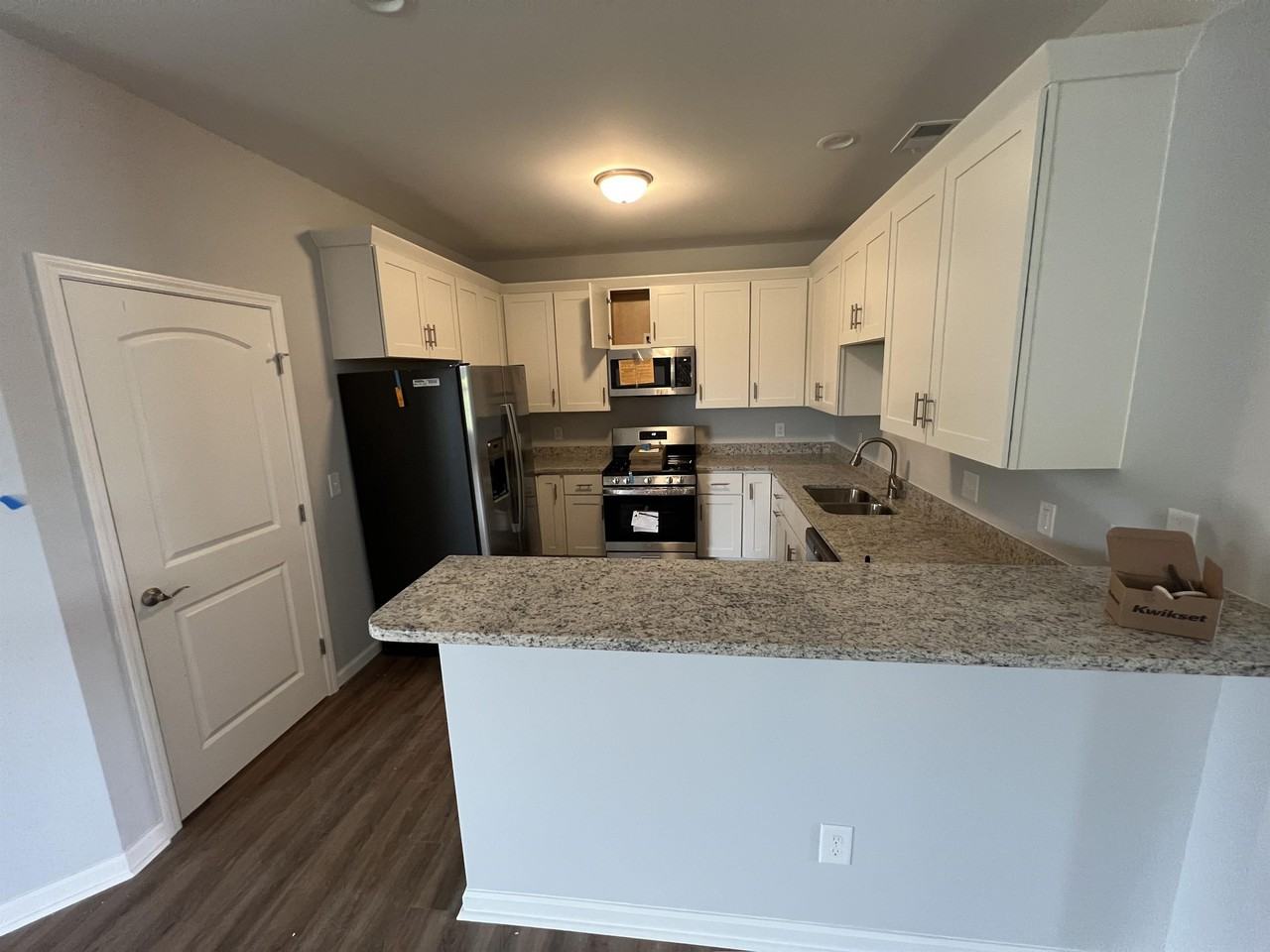 2007 Briarwood Dr #1 - Photo 5 of 18