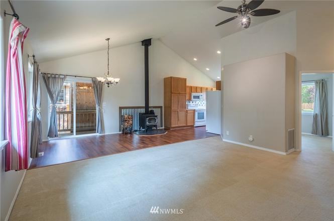 907 Marian Dr #1 - Photo 4 of 21