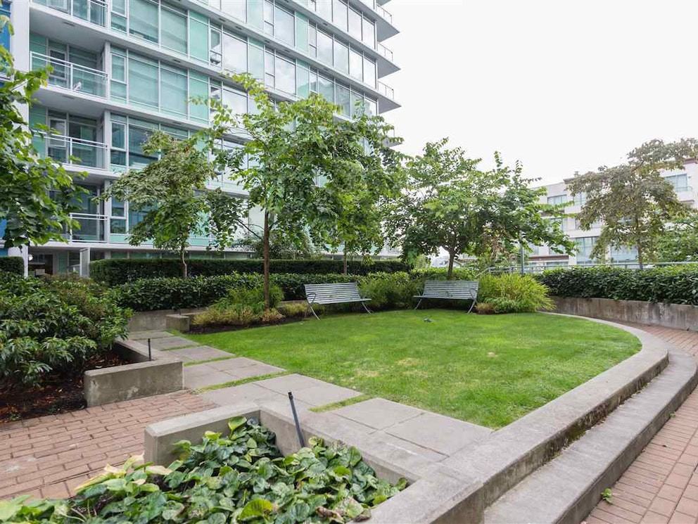 7373 Westminster Highway #805 - Photo 7 of 10