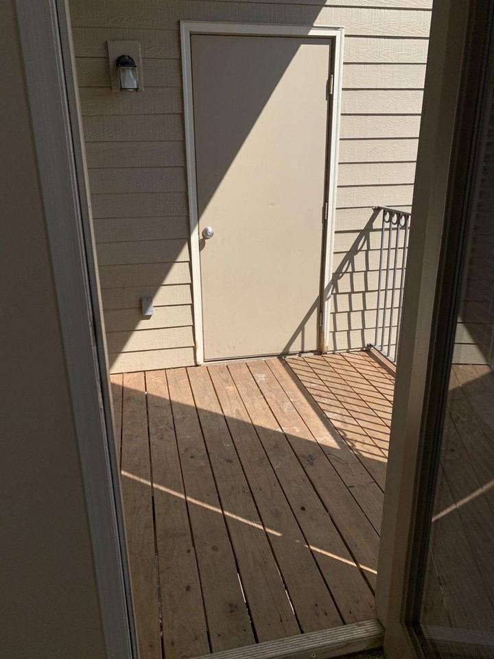 12801 Lafayette St - Photo 7 of 26