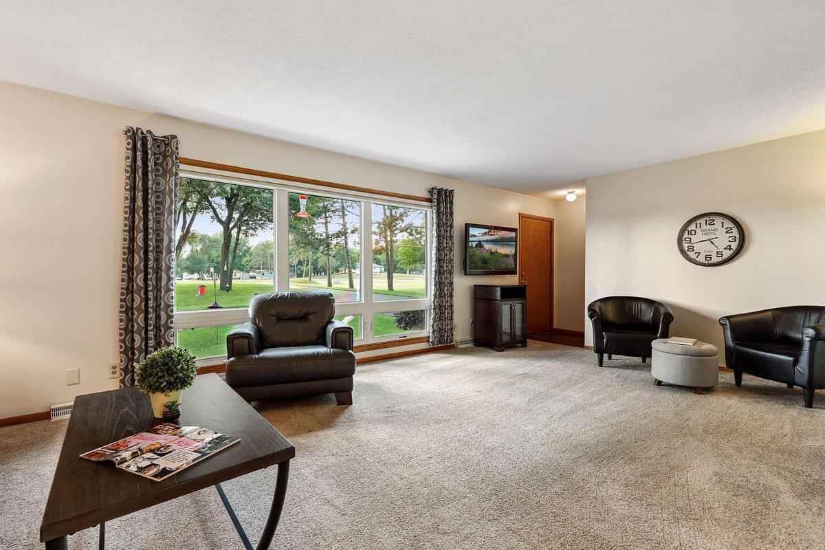 16933 Highway 65 Ne - Photo 2 of 26