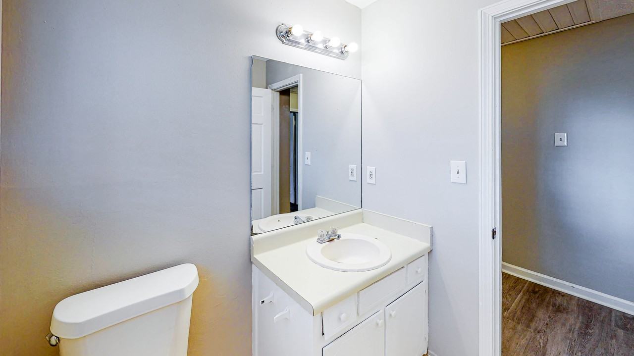 S Deshon Rd - Photo 4 of 17