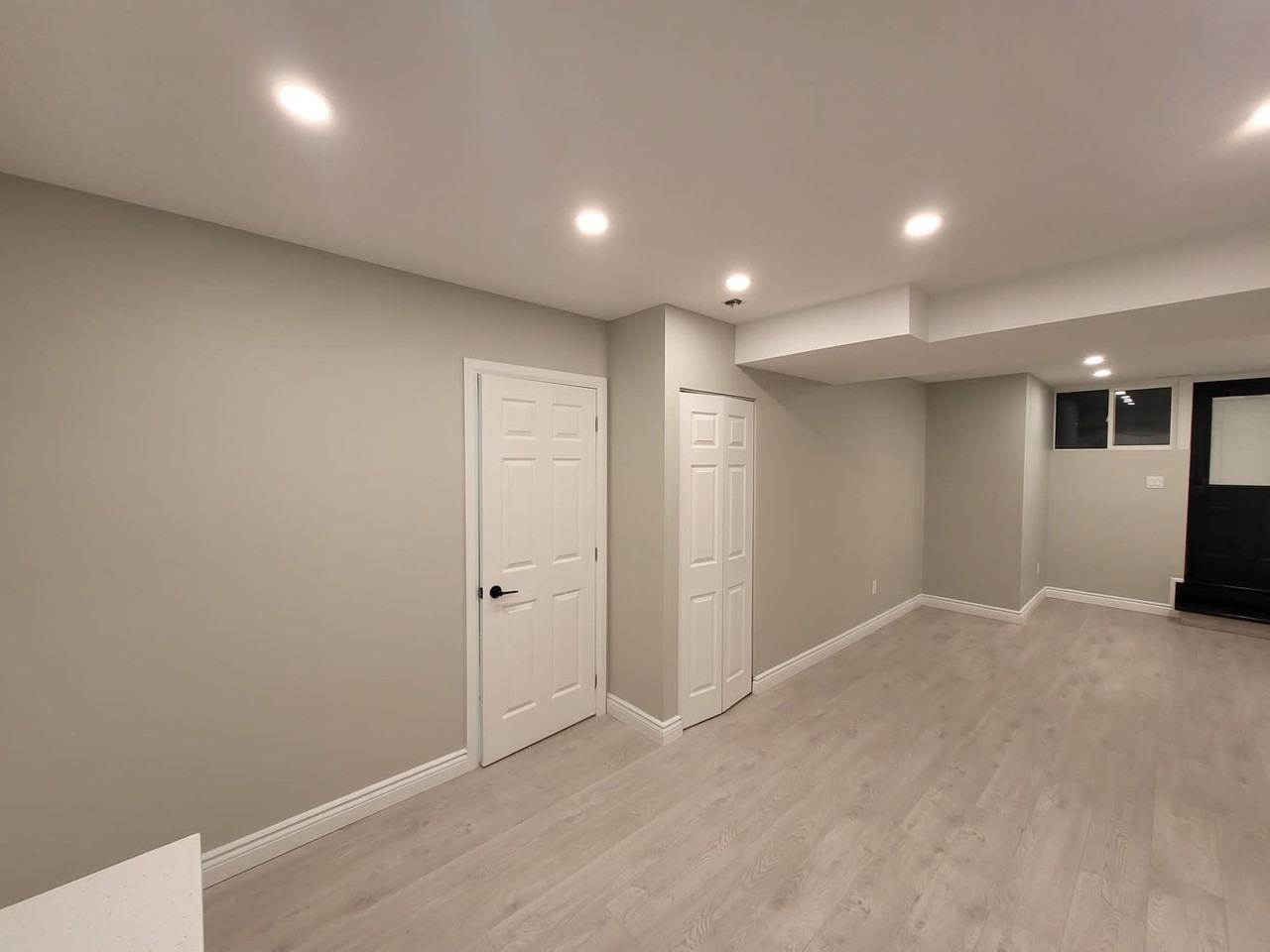 707 Muirfield Crescent - Photo 2 of 17