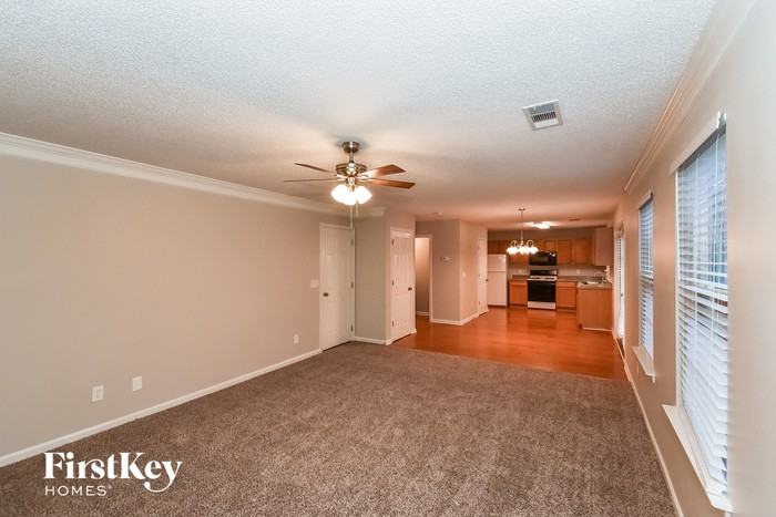 346 Windriver Trl - Photo 3 of 15