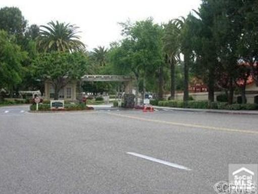 4883 Golden Ridge Dr - Photo 3 of 3