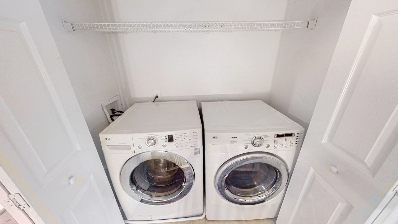 Alfred Road Northwest - Photo 7 of 12