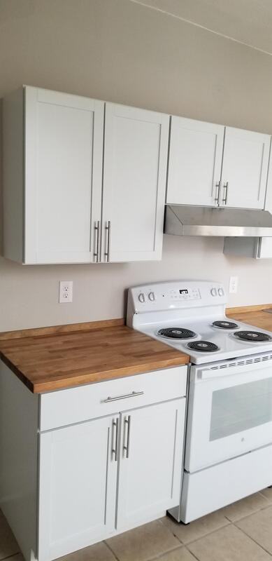 1718 Scott St - Photo 3 of 10