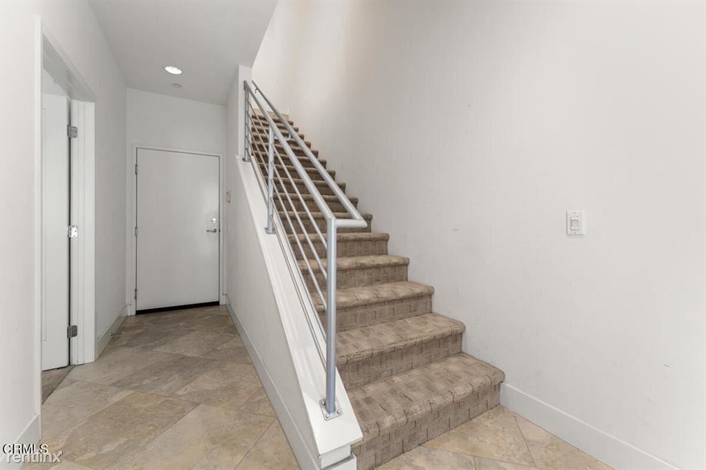 17 Delancy - Photo 2 of 9