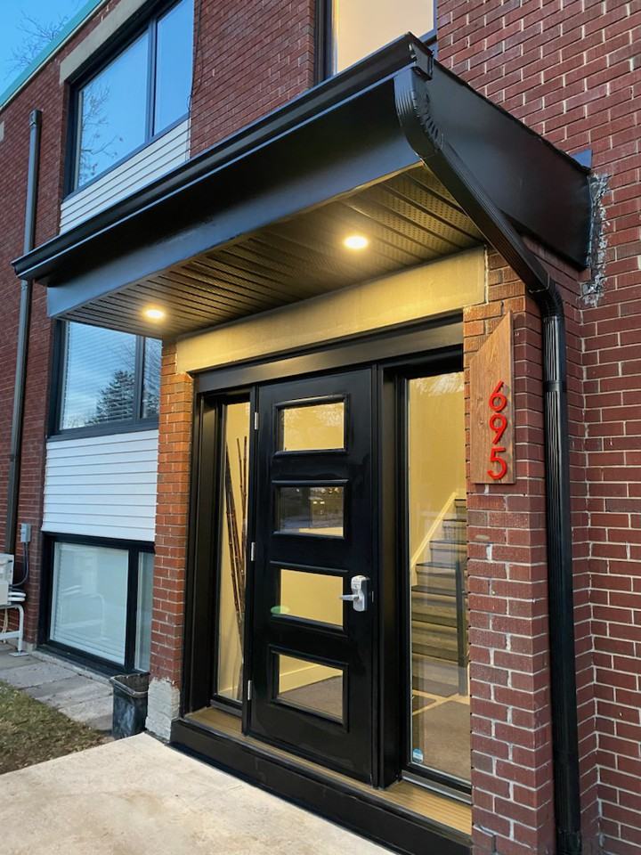 695 Street Apartments 695 St, Ottawa, ON K1K 3M1 Zumper