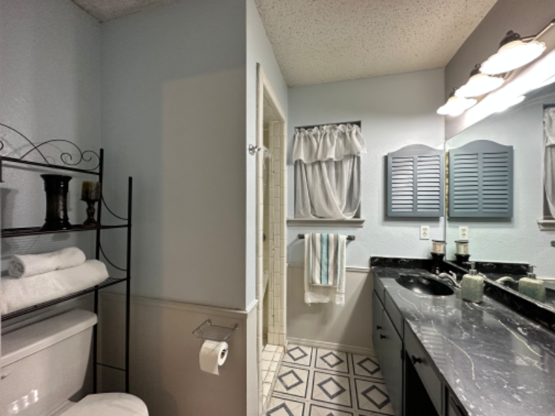 7418 Meadow Cliff St #A - Photo 6 of 11