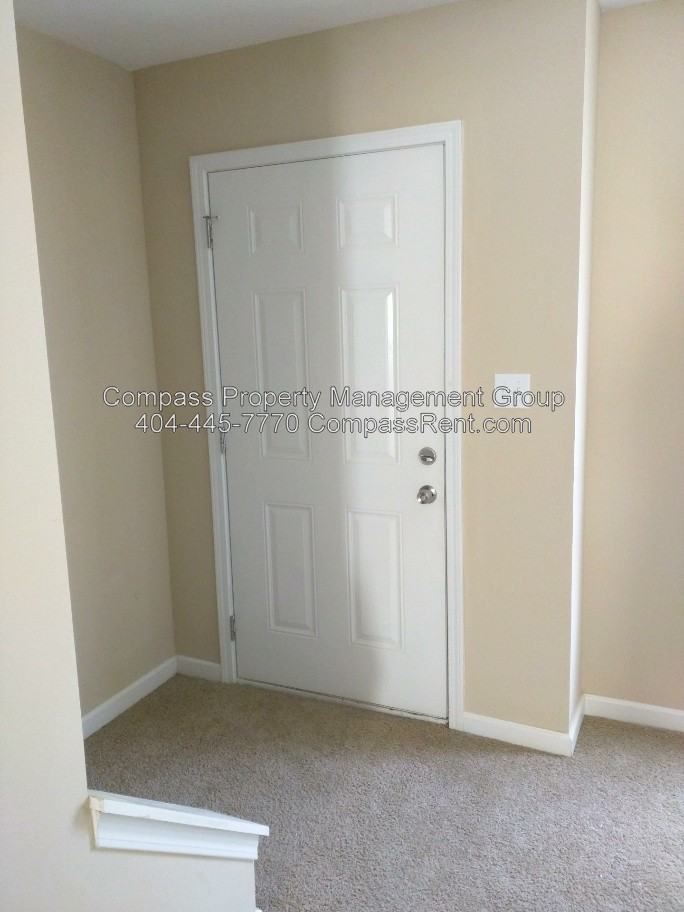 8590 Webb Rd - Photo 2 of 9